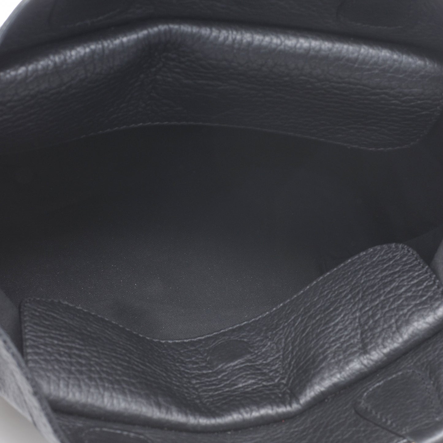 Leather Serpent Tote Black