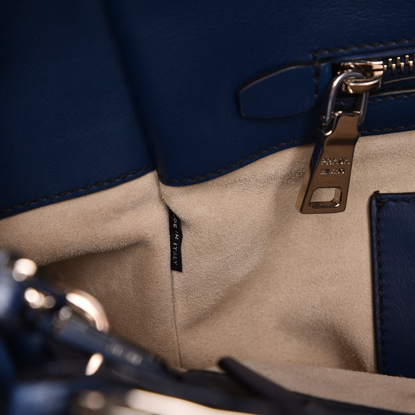 City Calf Small Hand Stitched Galleria Double Zip Tote Bleuette