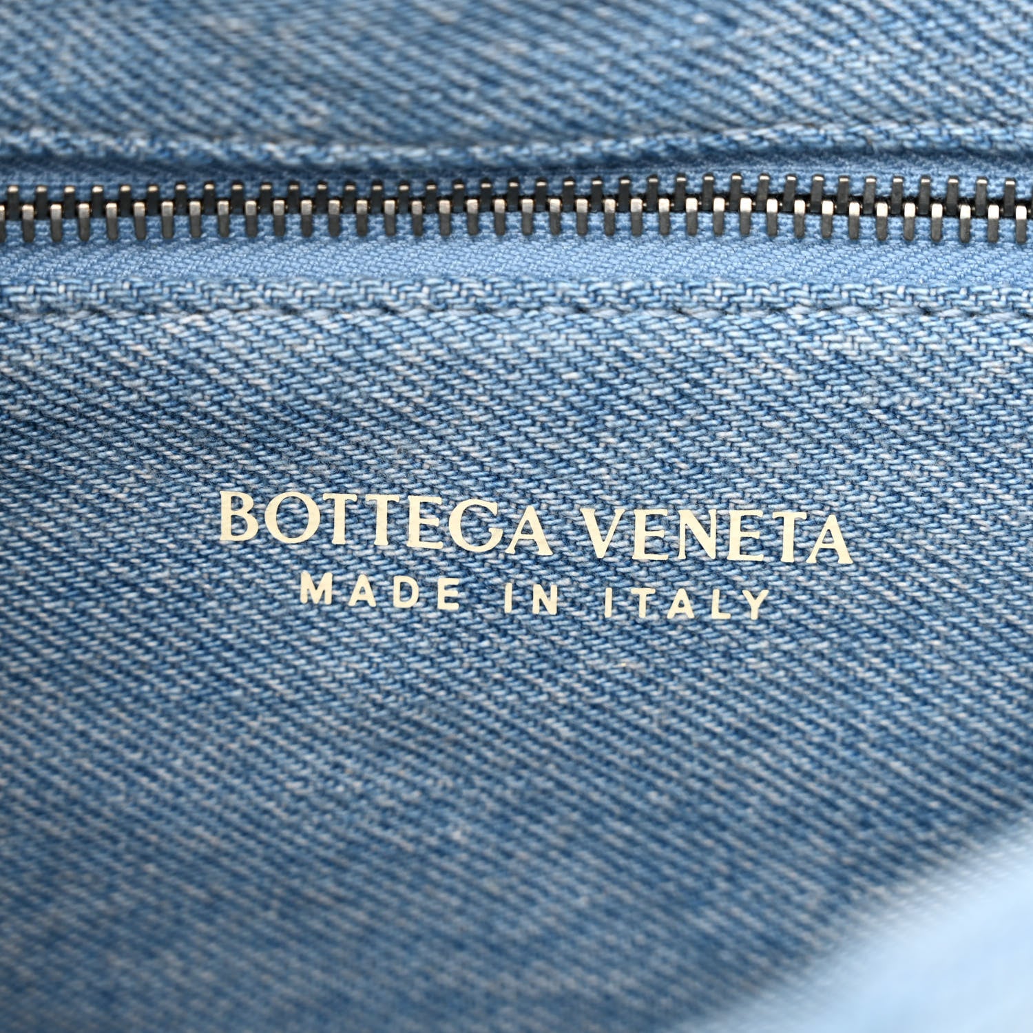 Bottega Veneta Denim Maxi Intrecciato Cassette Crossbody Bag Blue 6 of 10