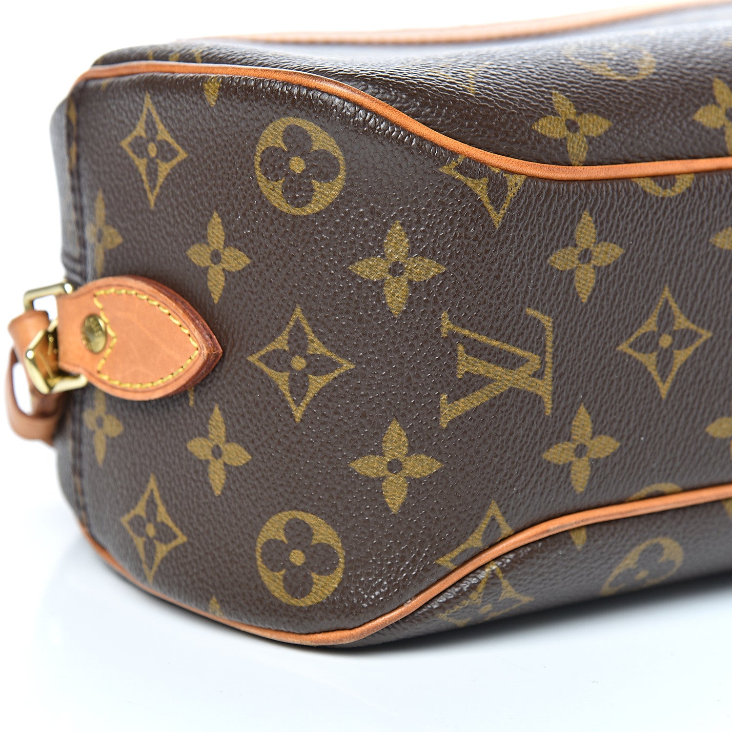 Louis Vuitton Monogram Blois 9 of 11