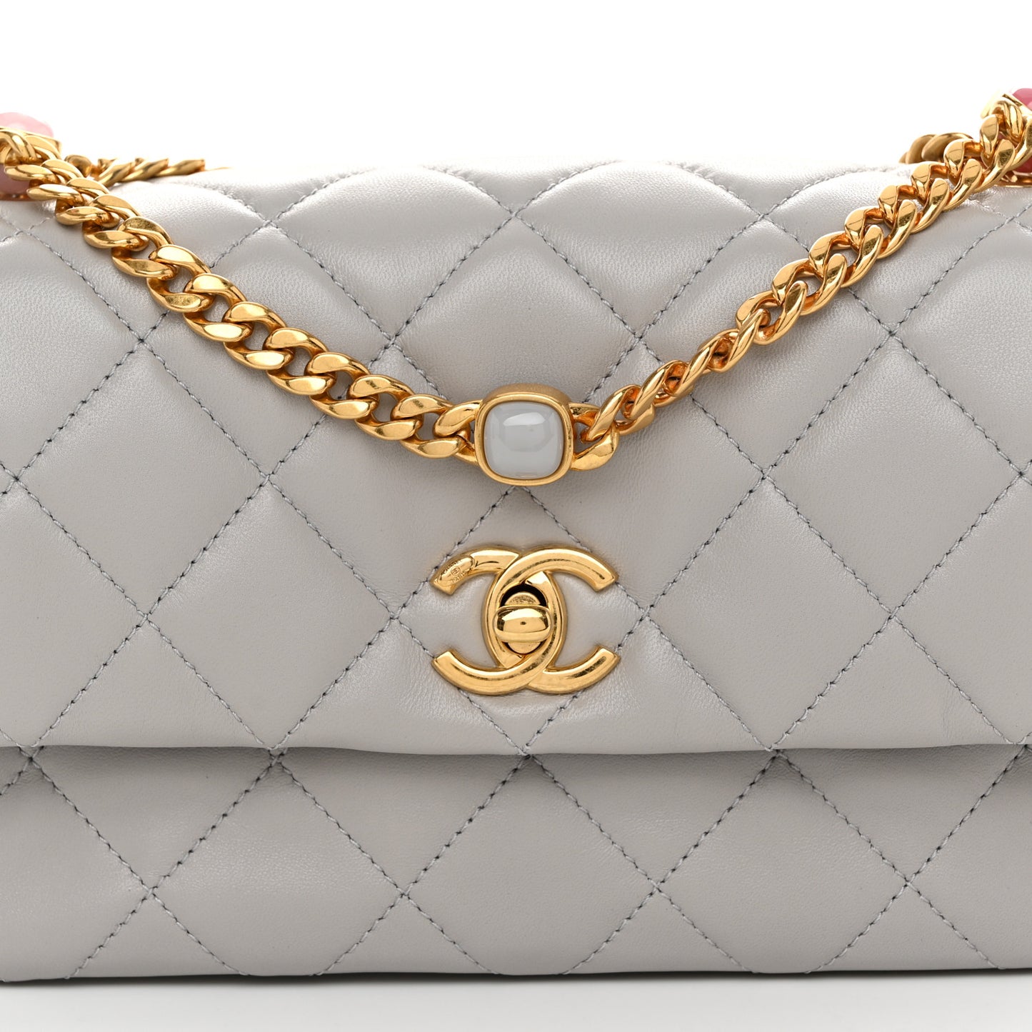 Lambskin Resin Pearl Quilted Small Flap Grey