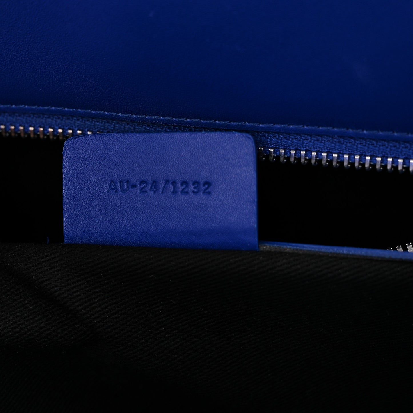 Calfskin Calfskin XL Gancini Buckles Tote Bag Blue
