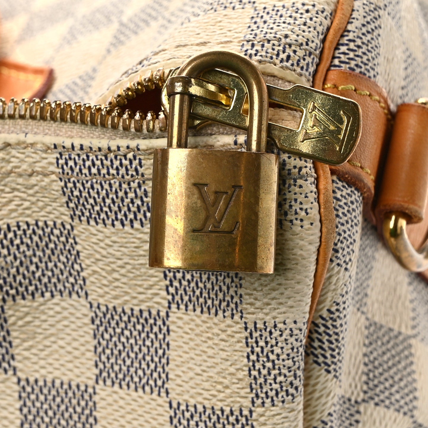 LOUIS VUITTON Damier Azur Speedy Bandouliere 30