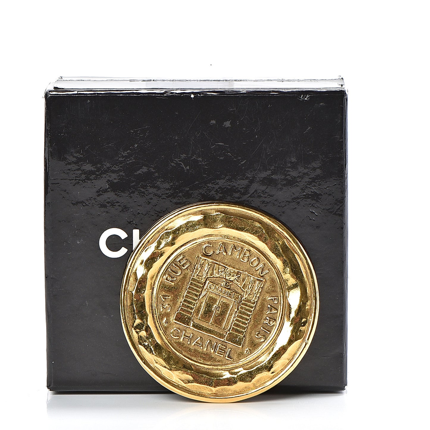 31 Rue Cambon Medallion Brooch Gold