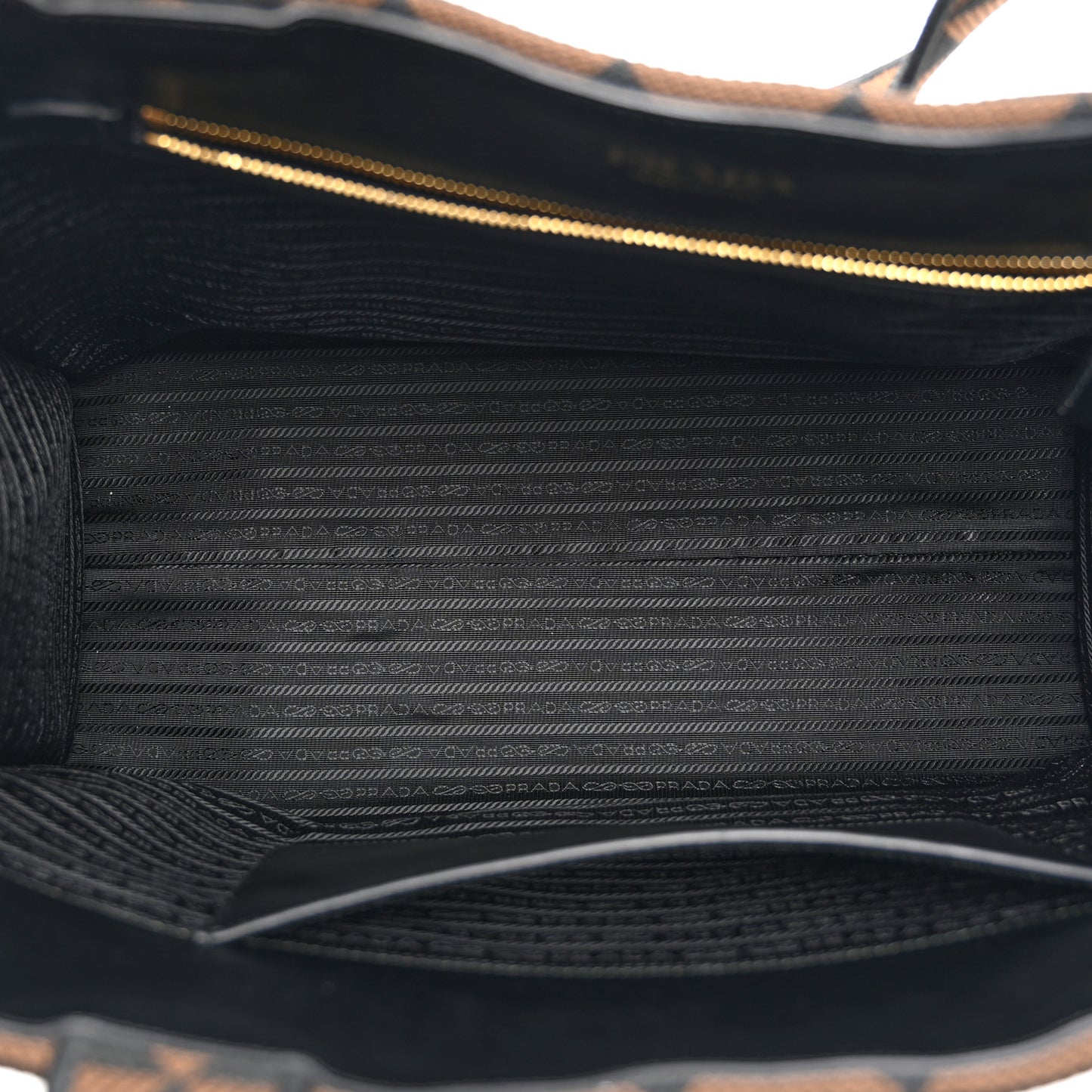 Jacquard Saffiano Triangolo Symbole Embroidered Shopping Tote Black Corda