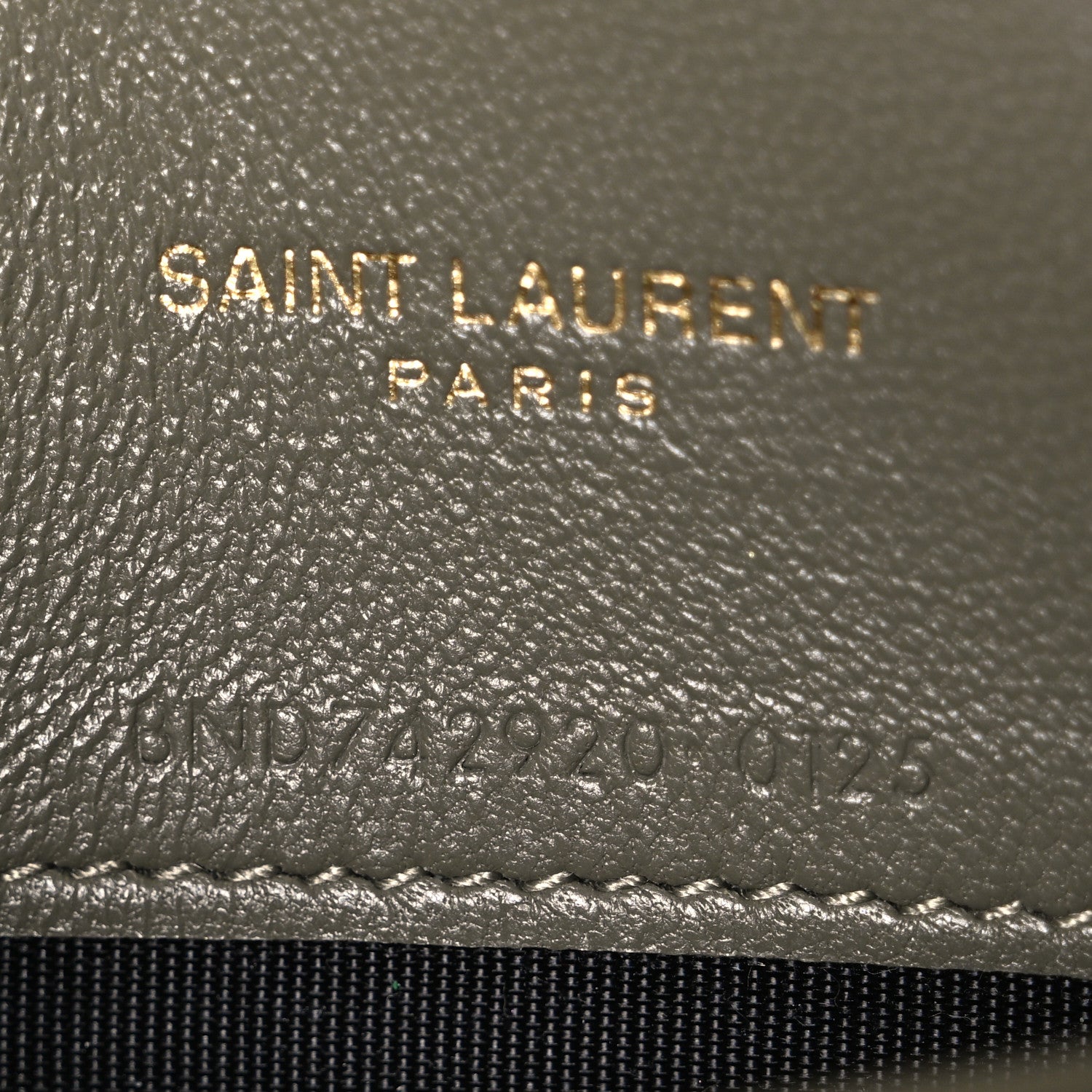 Saint Laurent Lambskin Matelasse Chevron Monogram Envelope Chain Wallet  Green 7 of 10