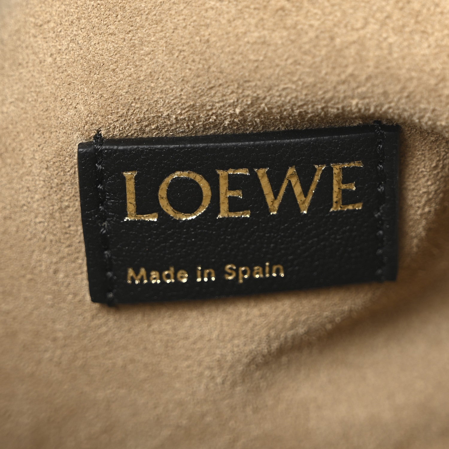 Loewe Mellow Nappa Medium Donut Chain Flamenco Knot Clutch Black 6 of 9
