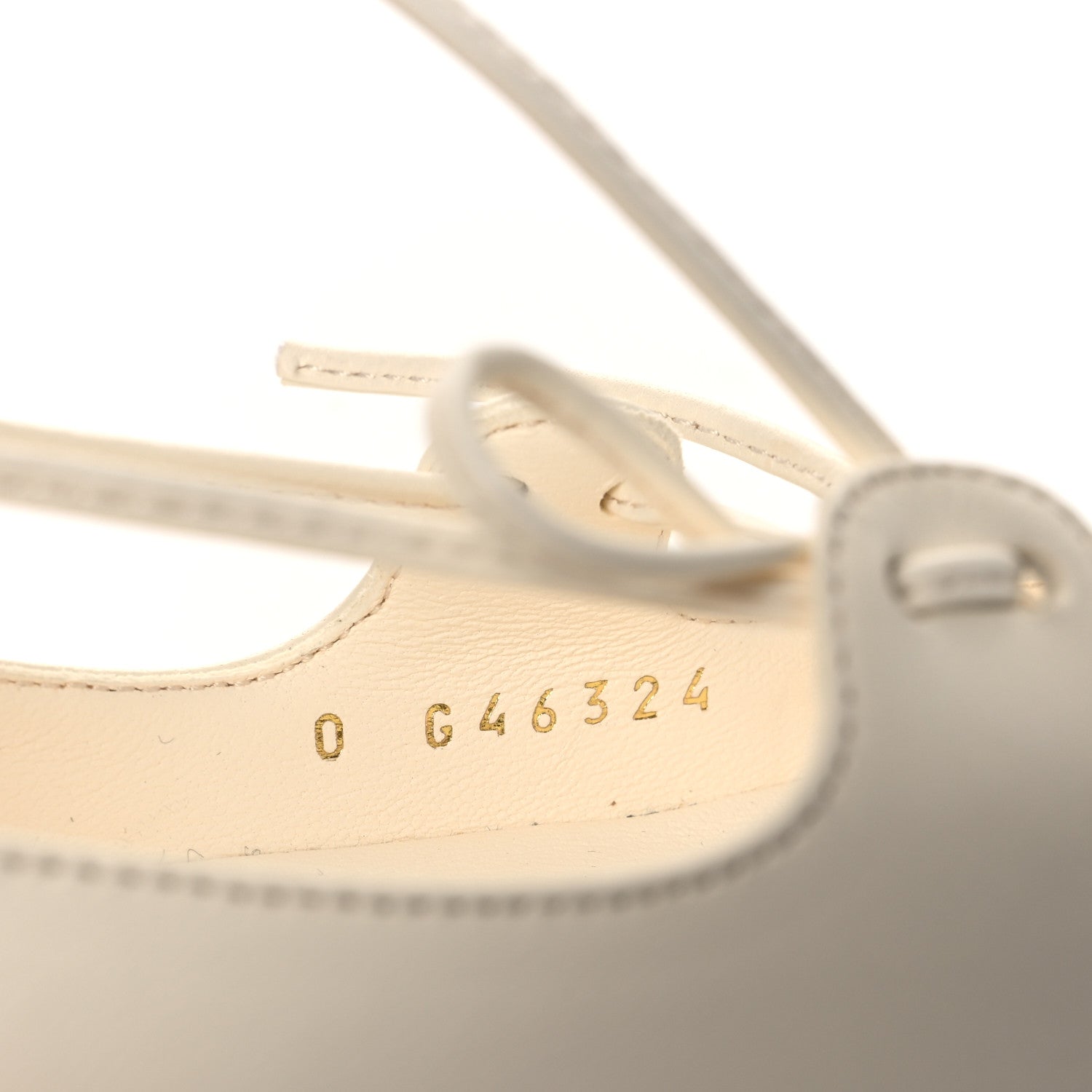 Chanel Lambskin Grosgrain Mary Jane Flats 38.5 Ivory Black 10 of 11