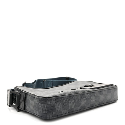 Louis Vuitton Damier Graphite Alpha Messenger Bag 4 of 9