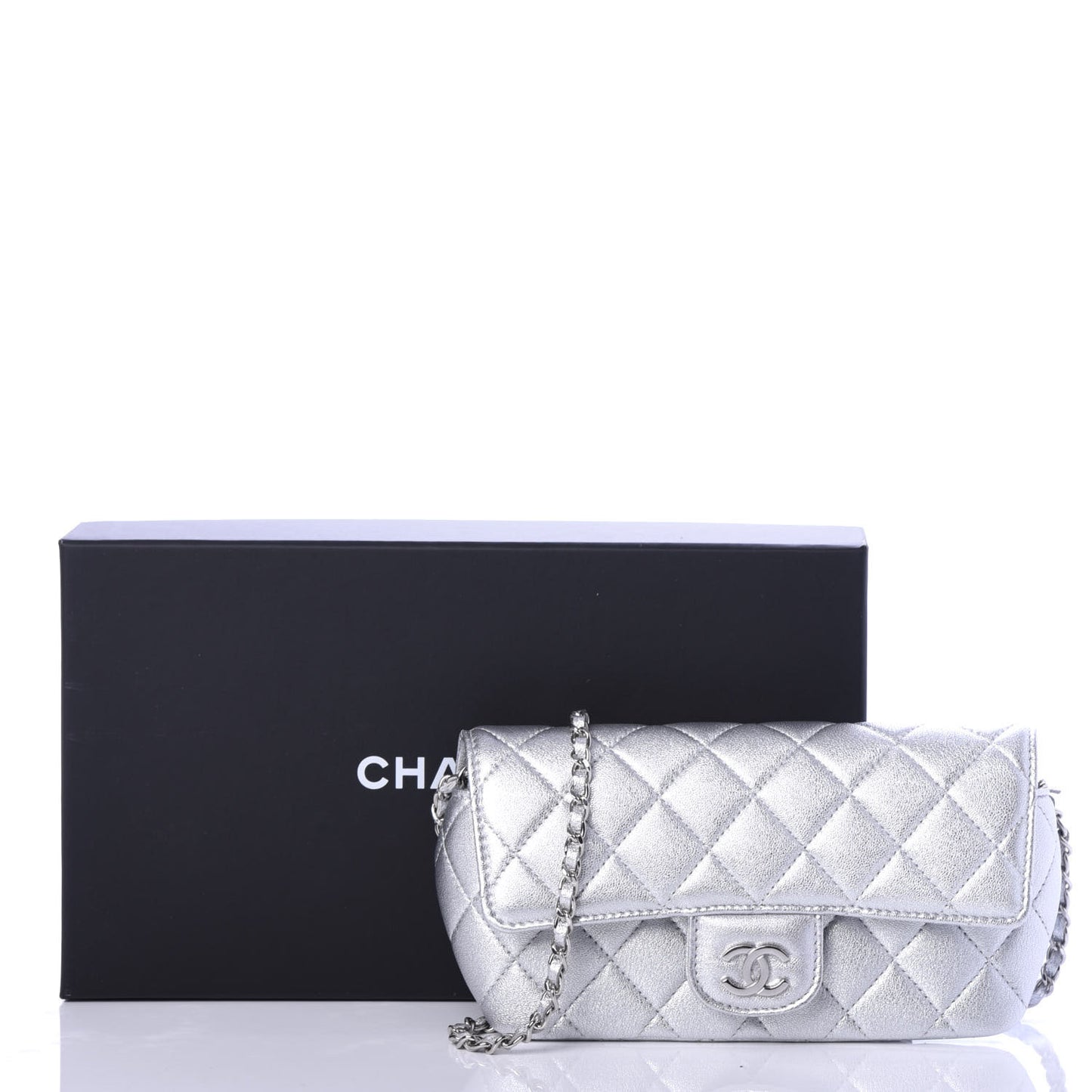 Metallic Lambskin Quilted Glasses Case With Chain Silver