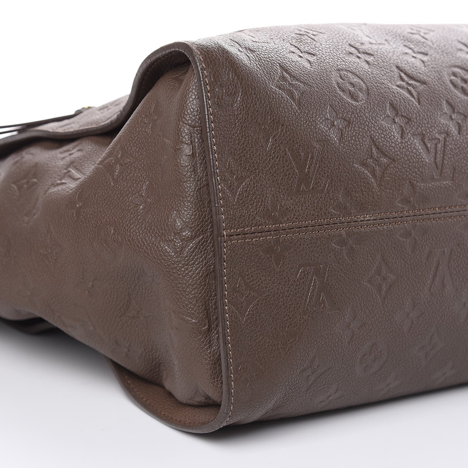 Louis Vuitton Empreinte Lumineuse PM Ombre 7 of 19