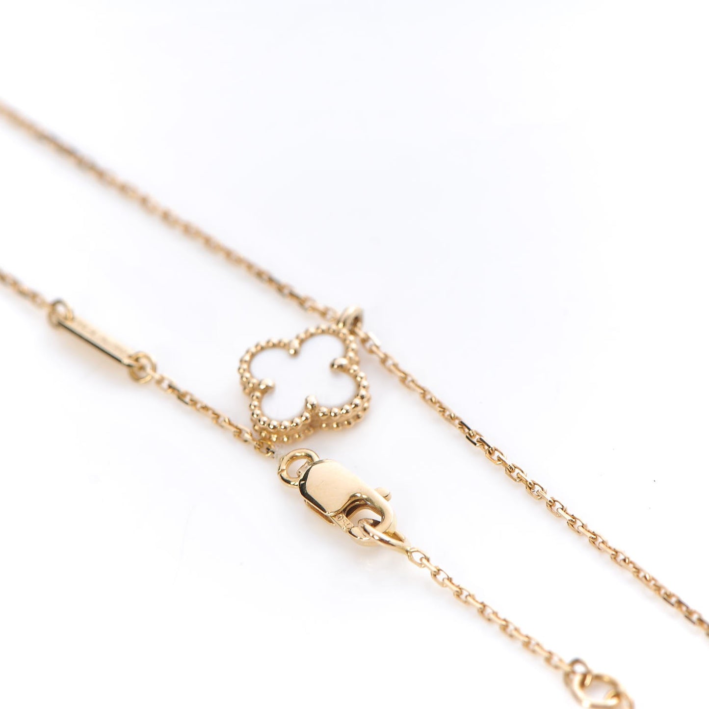 18K Yellow Gold Mother of Pearl Sweet Alhambra Pendant Necklace
