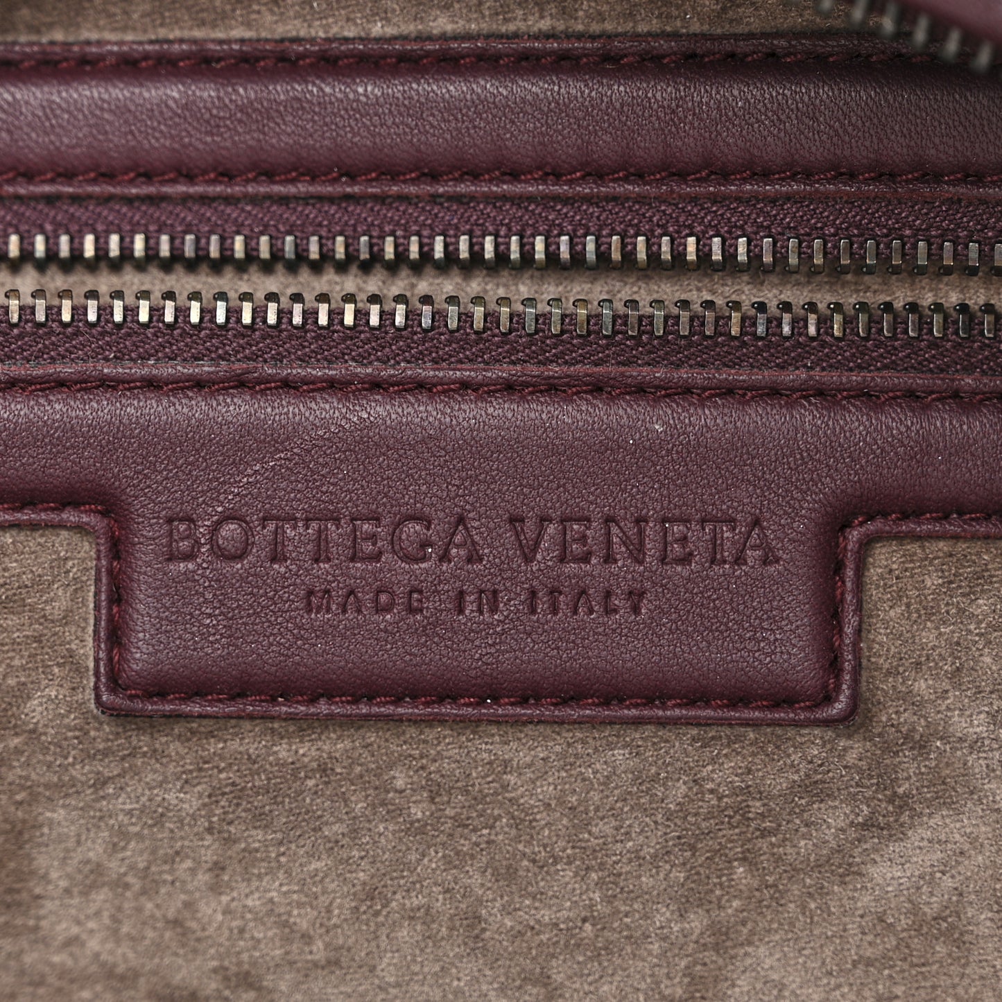 Nappa Intrecciato Veneta Hobo Aubergine