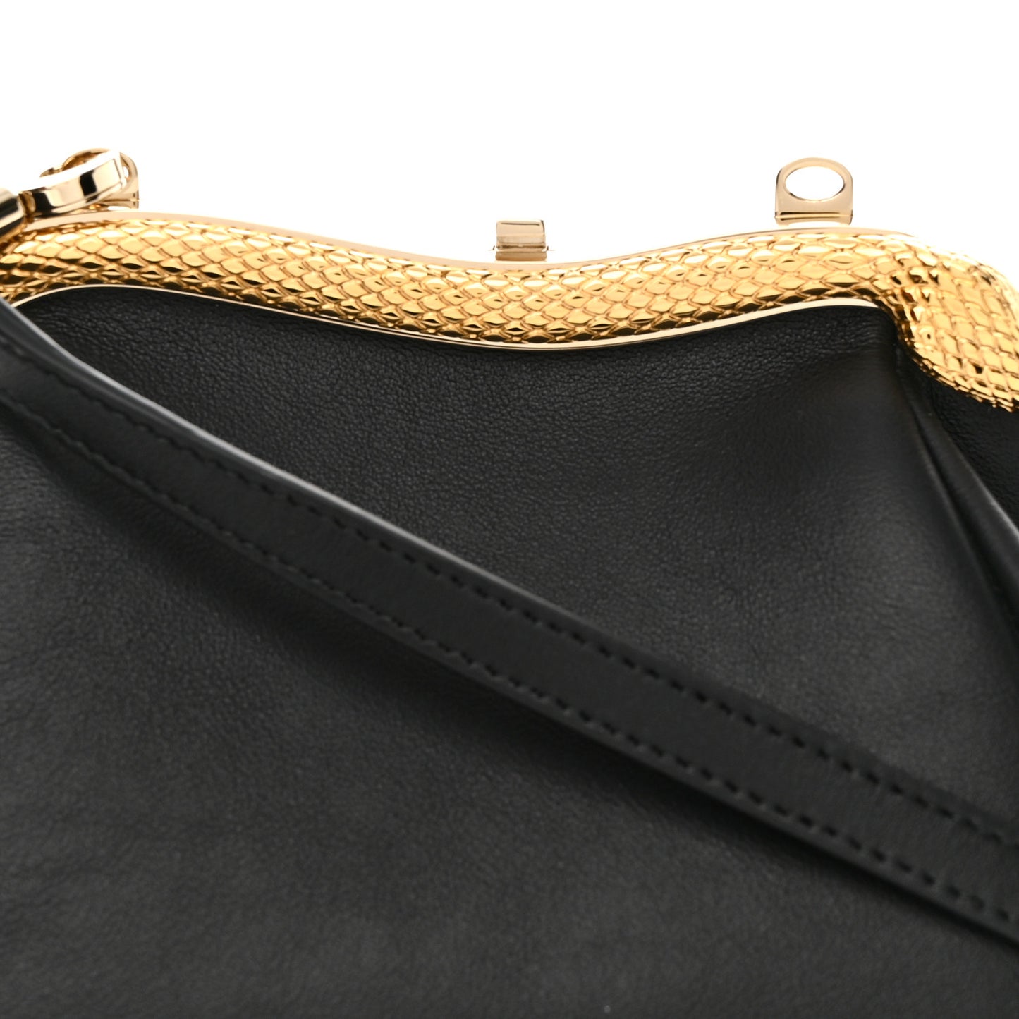 Nappa Serpentine Clutch With Strap Black