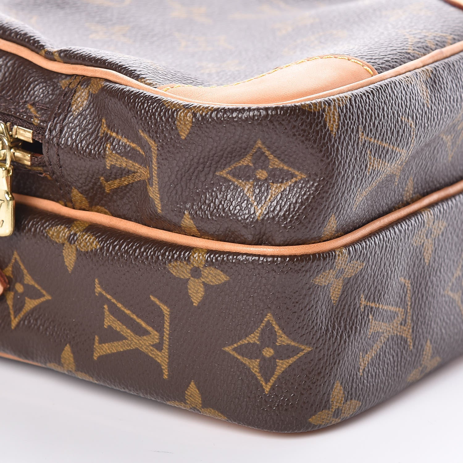 Louis Vuitton Monogram Amazone 7 of 9