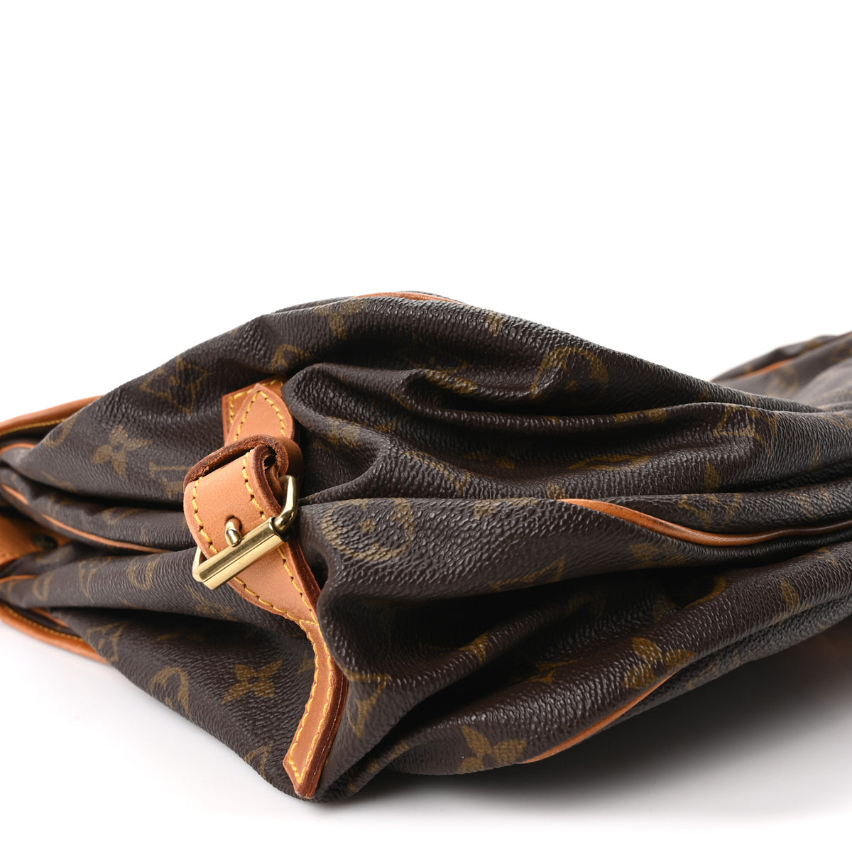 Monogram Saumur 35
