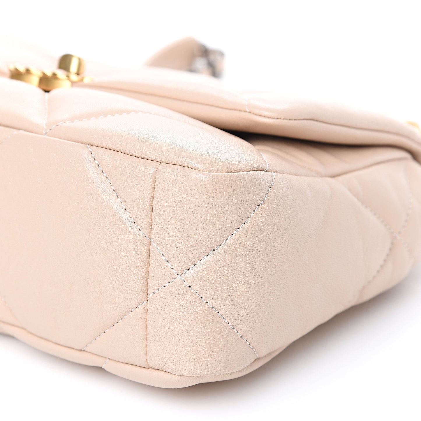 Lambskin Quilted Medium 19 Flap Light Beige