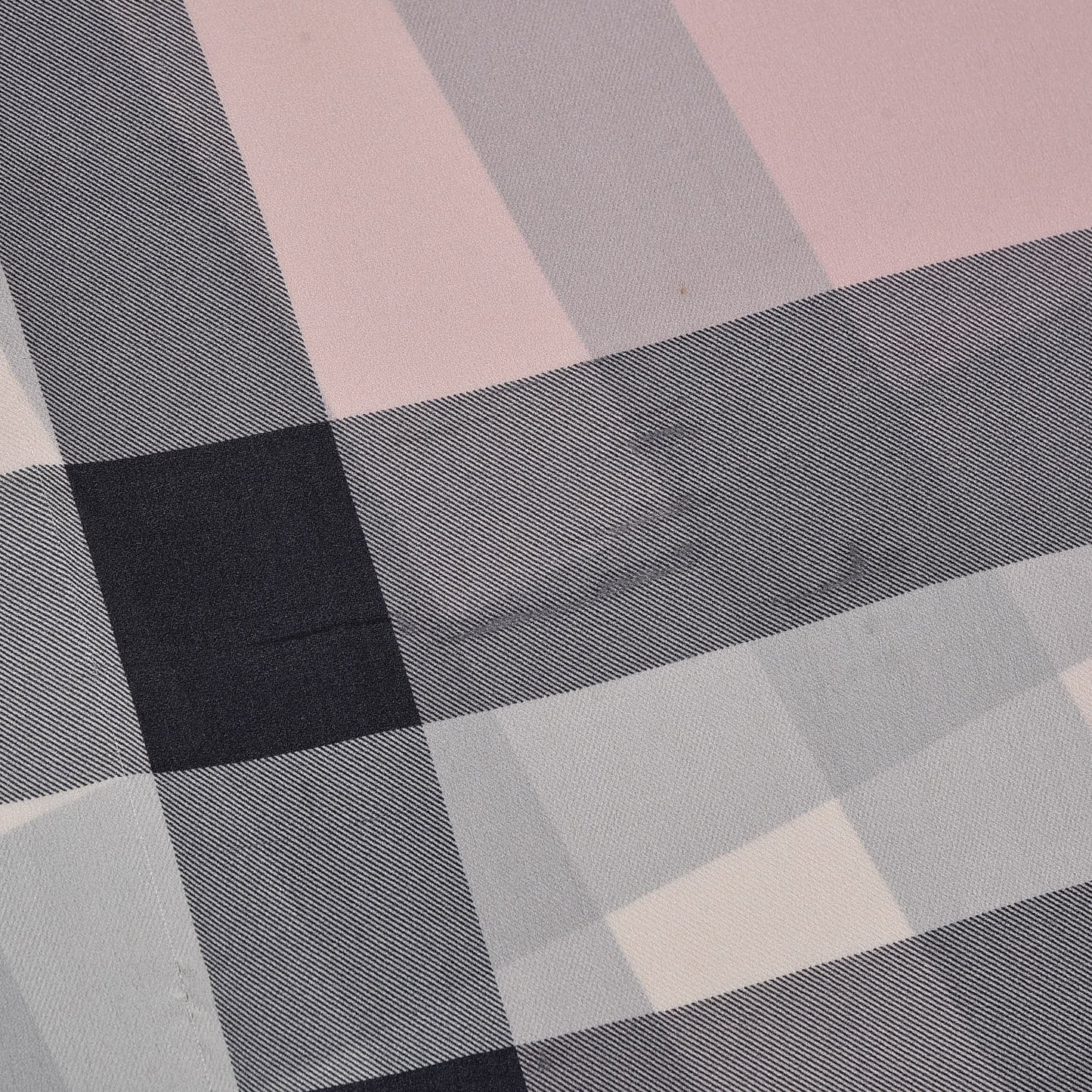 Silk Giant Check Scarf Pink