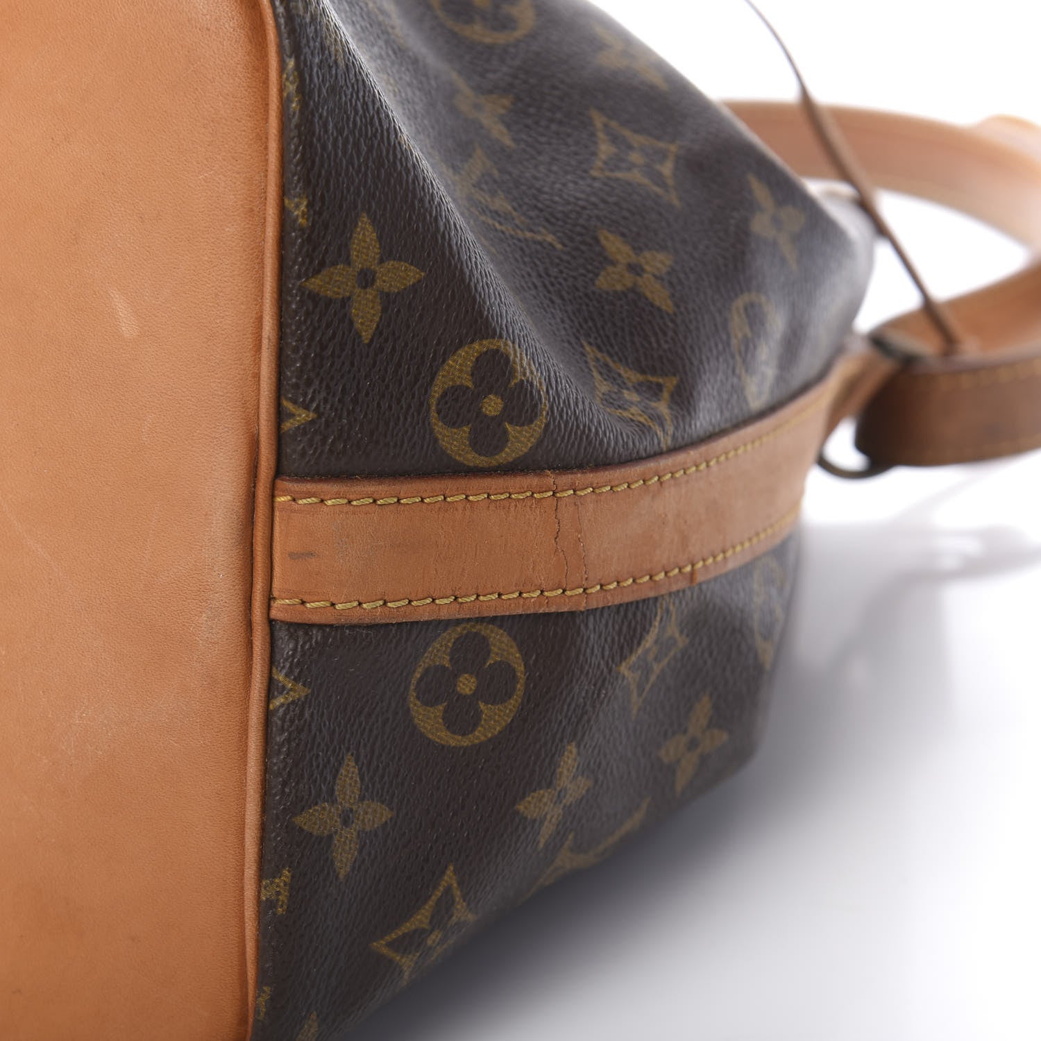 Louis Vuitton Monogram Petit Noe 7 of 16