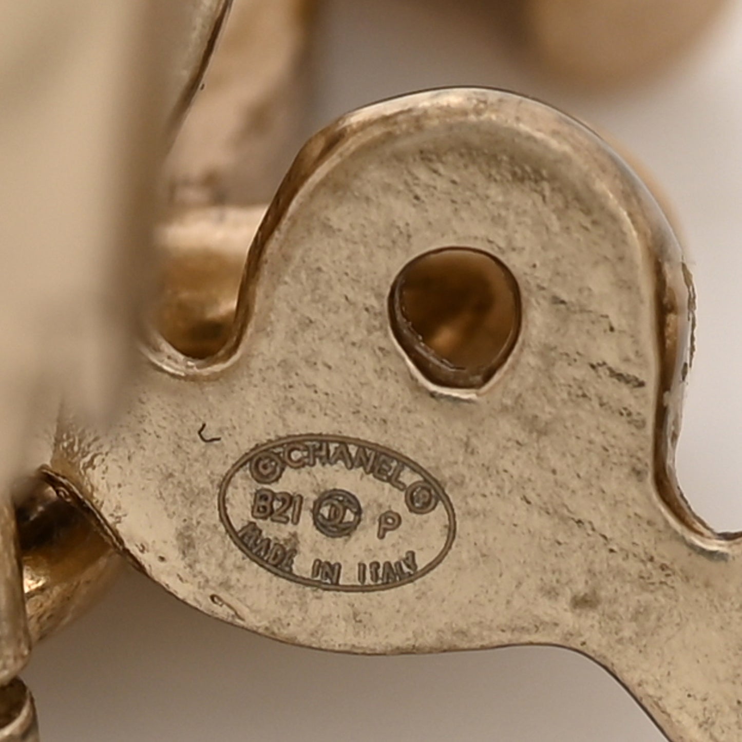 Metal CC Turnlock Climber Clip On Earrings Gold