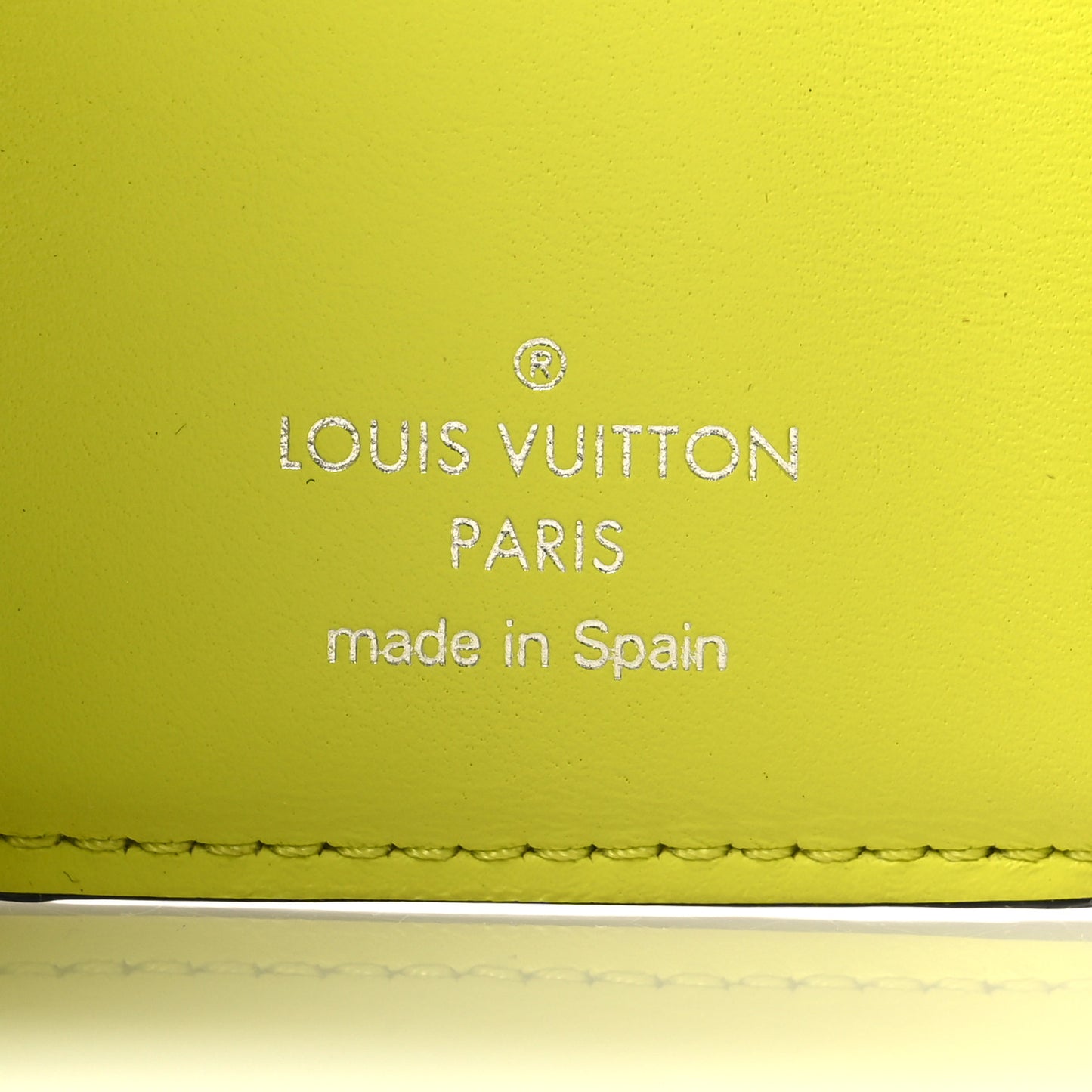 Monogram Taiga Discovery Compact Wallet Yellow