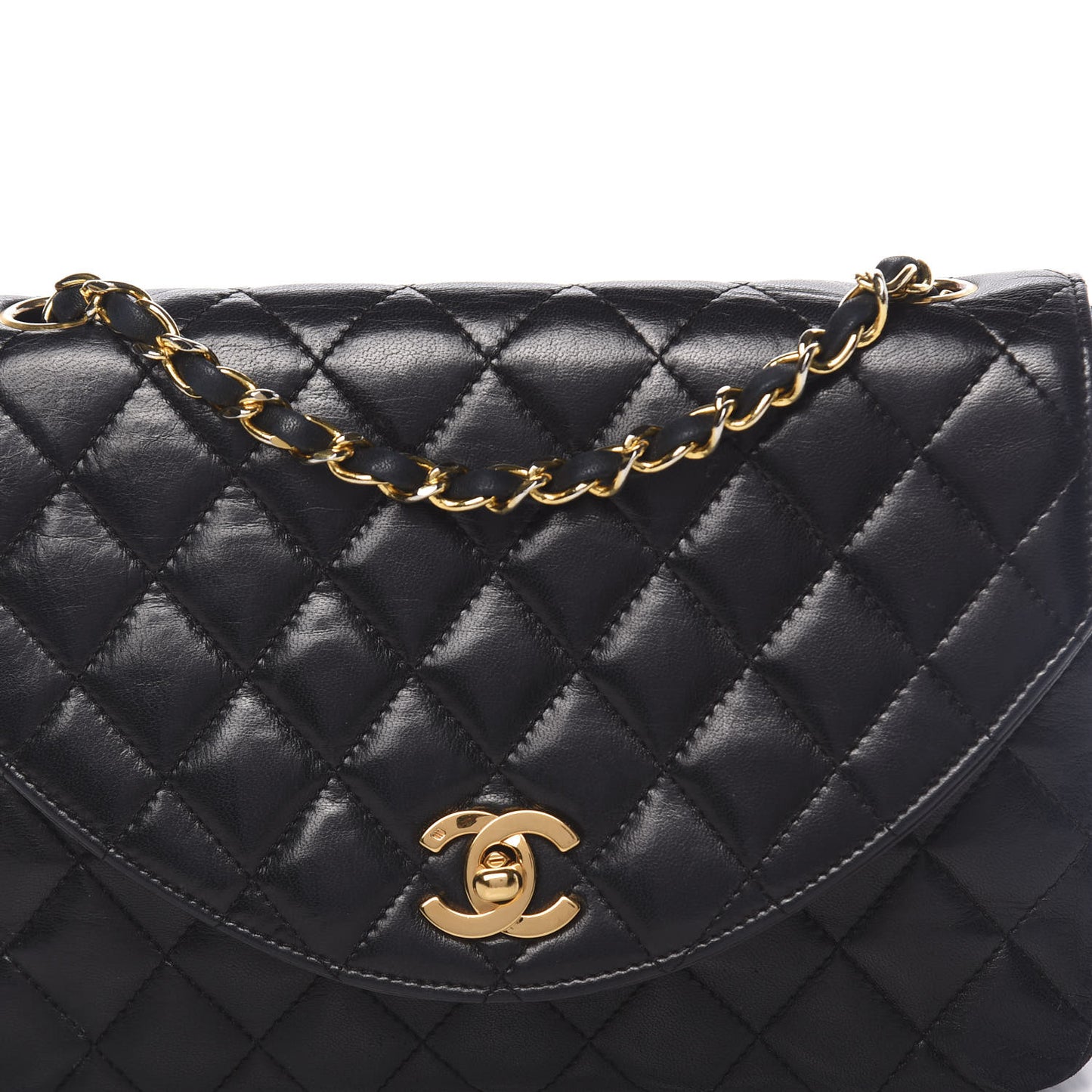 Lambskin Medium Single Flap Black