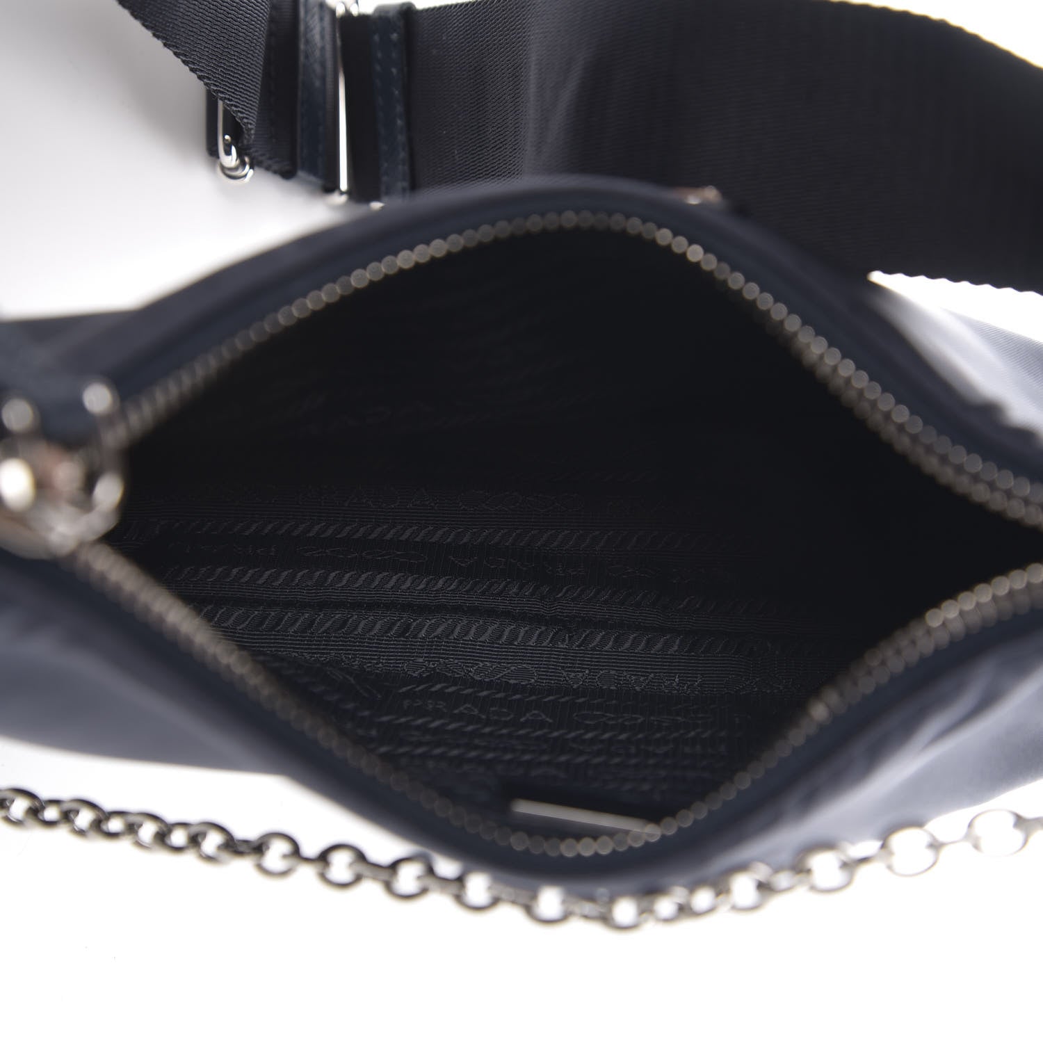 Prada Nylon Re-Edition 2005 Shoulder Bag Baltico 4 of 8