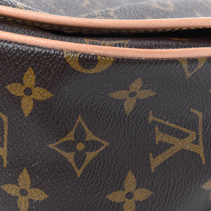 Louis Vuitton Monogram Menilmontant PM 9 of 13