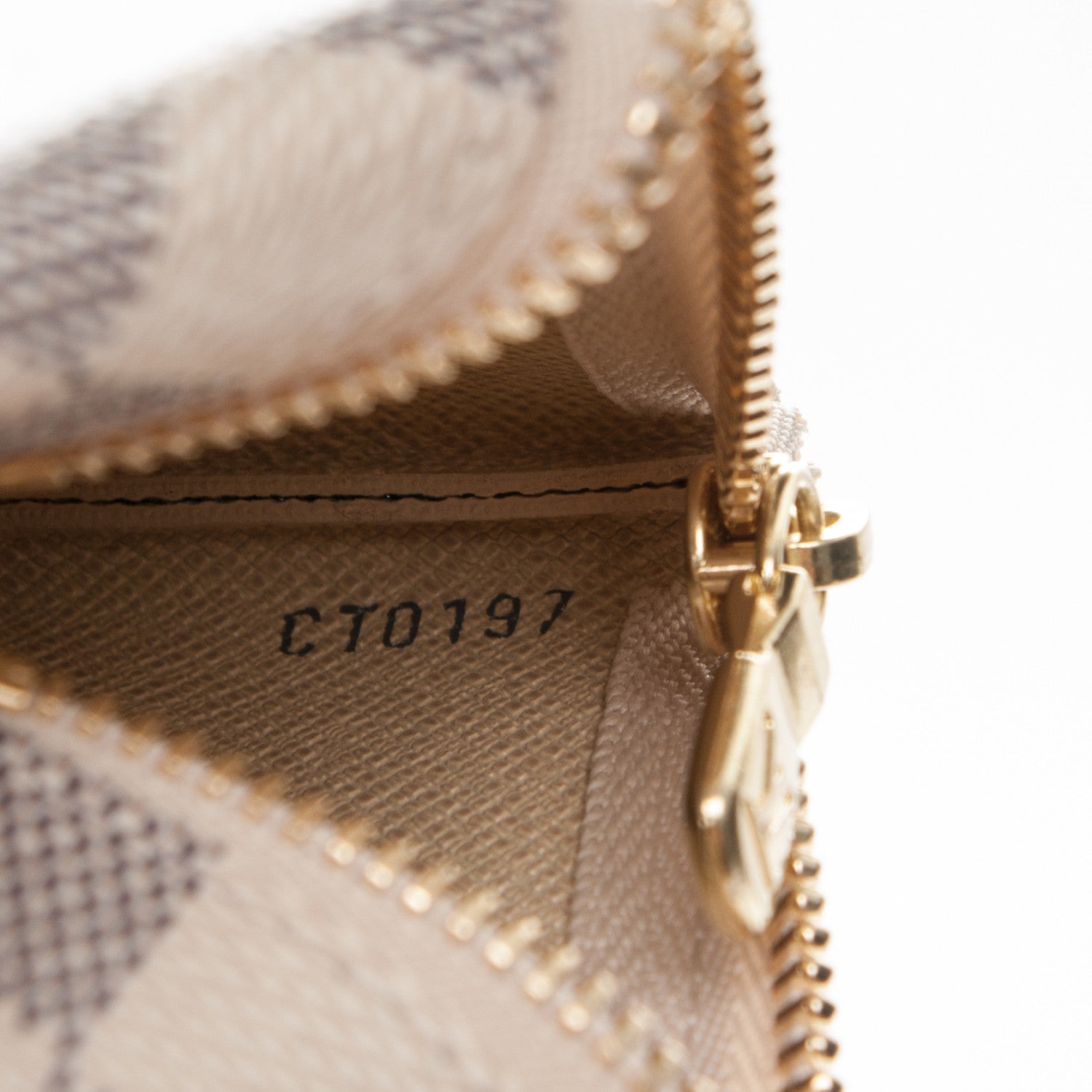 Louis Vuitton Damier Azur Key Pouch 7 of 7