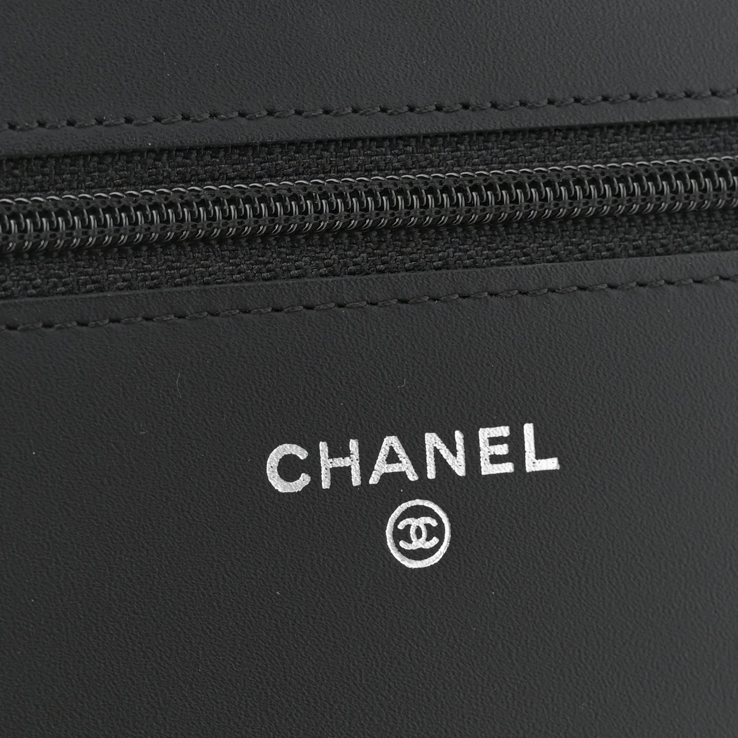 Caviar Timeless CC Wallet on Chain WOC Black