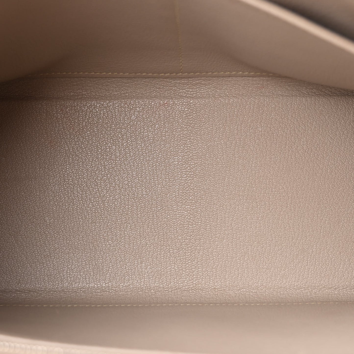 Togo Kelly Retourne 28 Gris Tourterelle