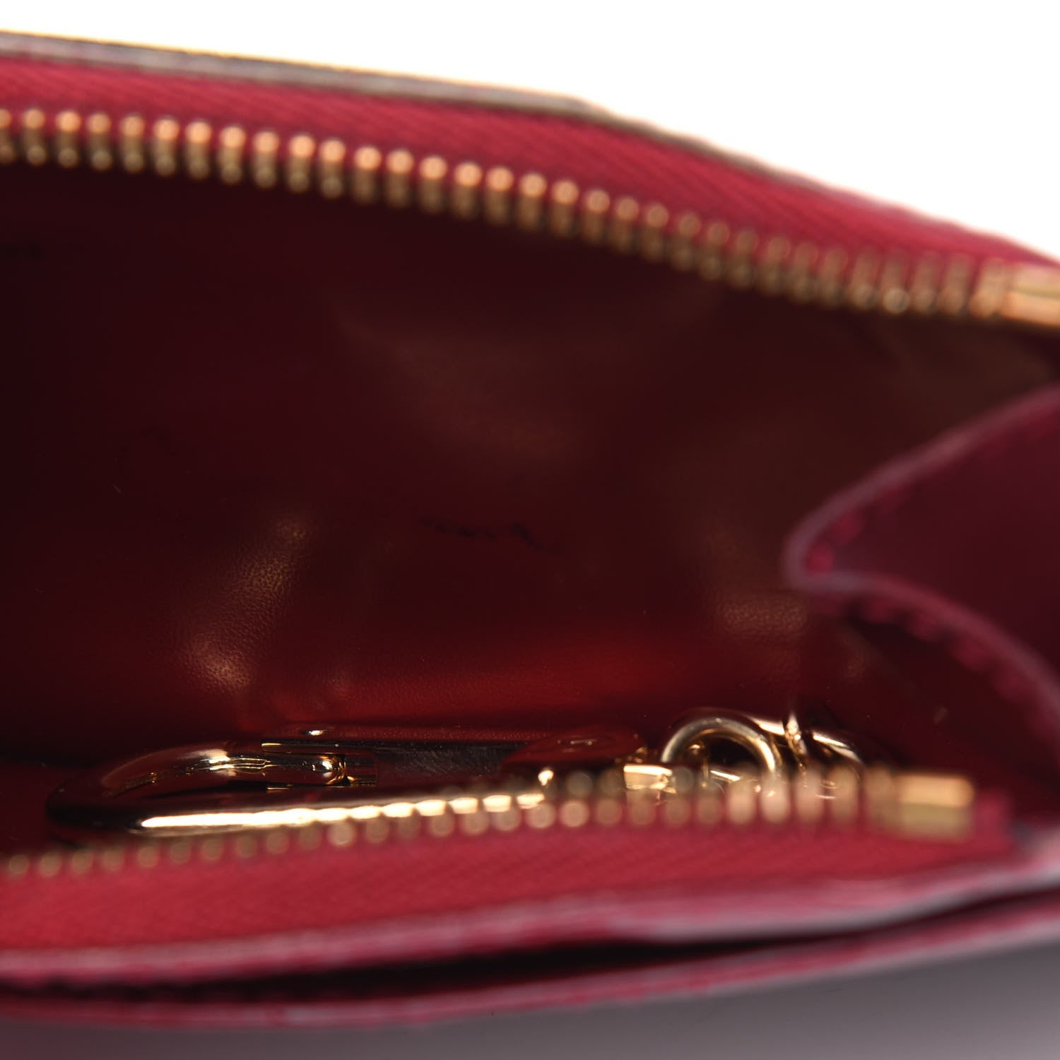 Louis Vuitton Vernis Key Pouch Pomme D'Amour 5 of 8