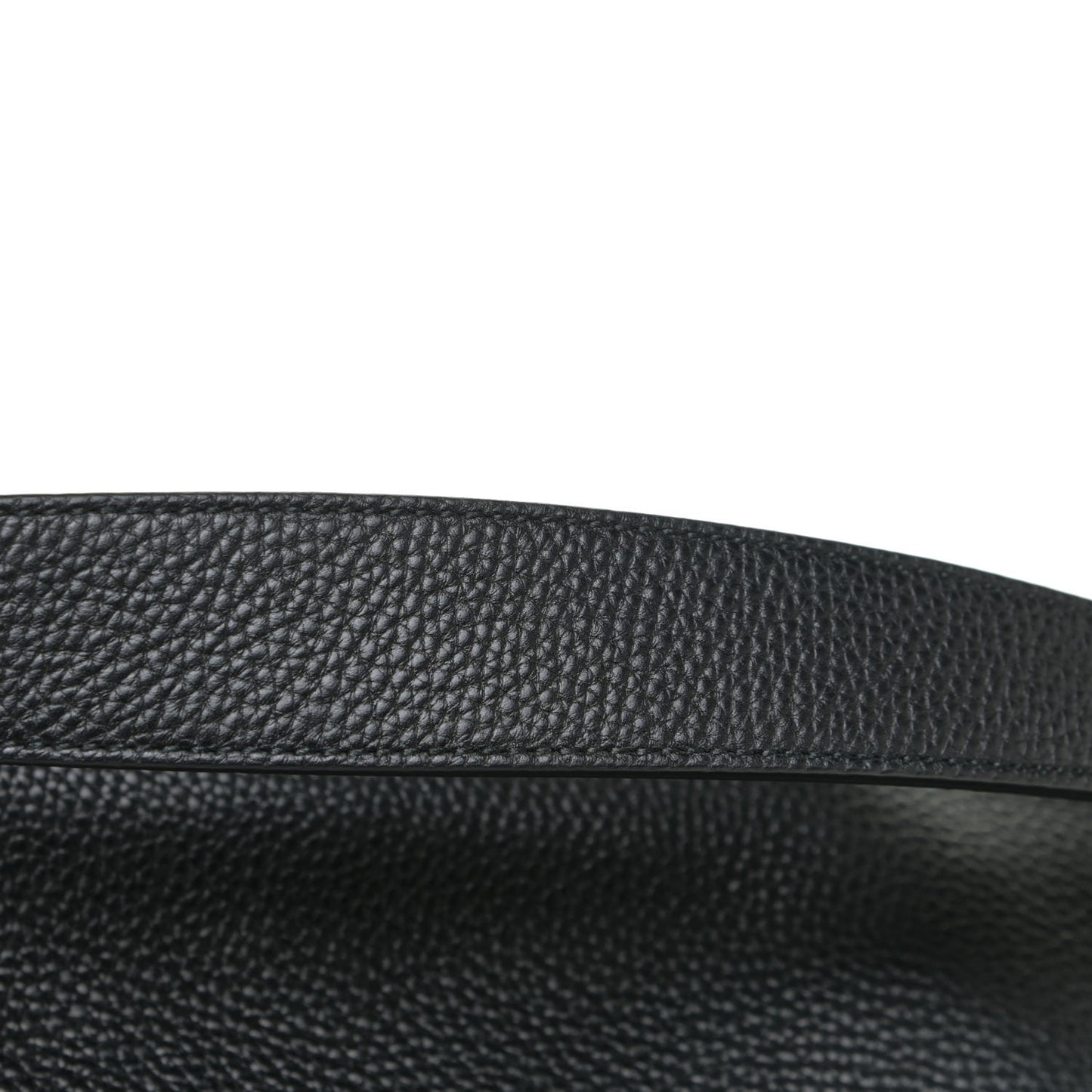 Pebbled Calfskin Large Soho Hobo Black