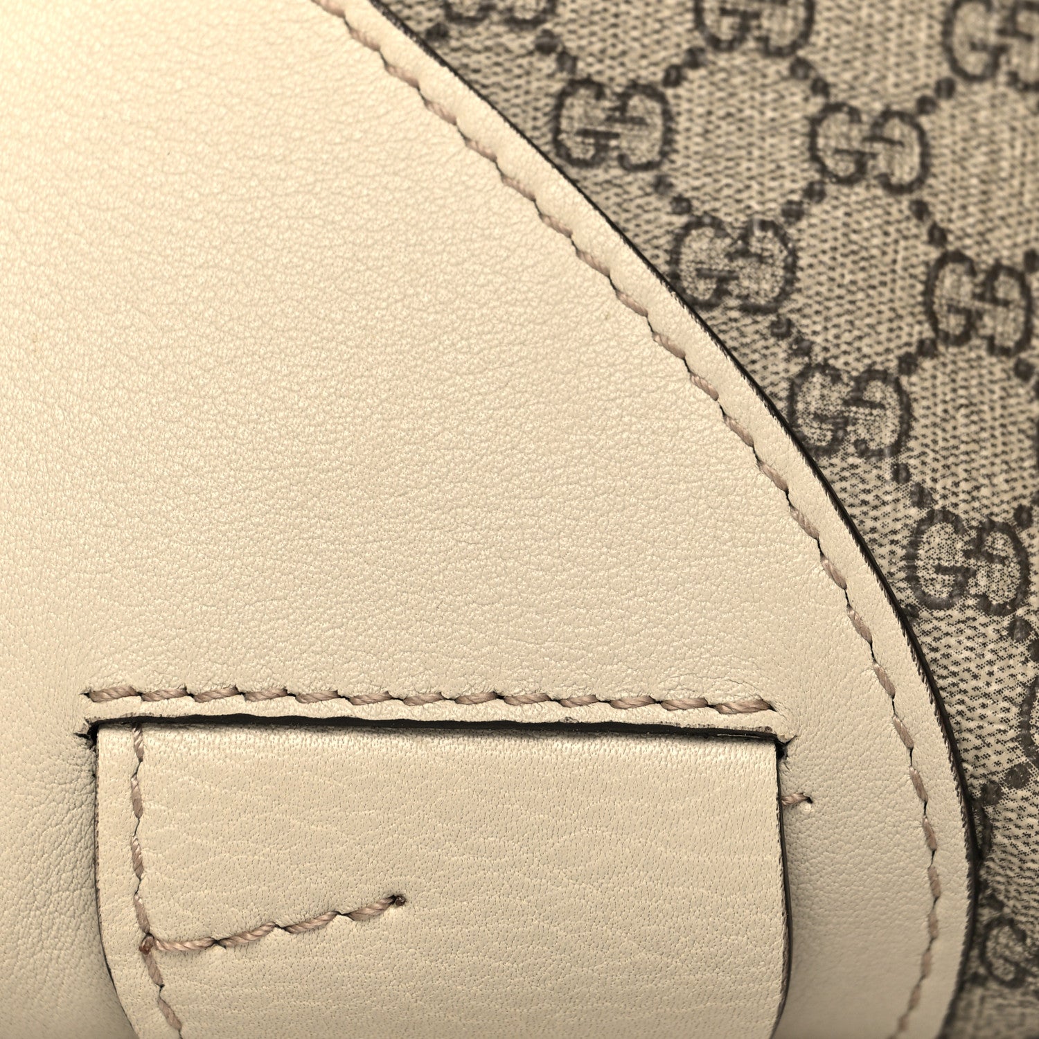 Gucci GG Supreme Monogram Children's Zoo Coin Purse Whale Off White 8 of 9
