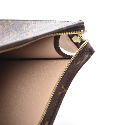 Louis Vuitton Monogram Toiletry Pouch 26 7 of 10