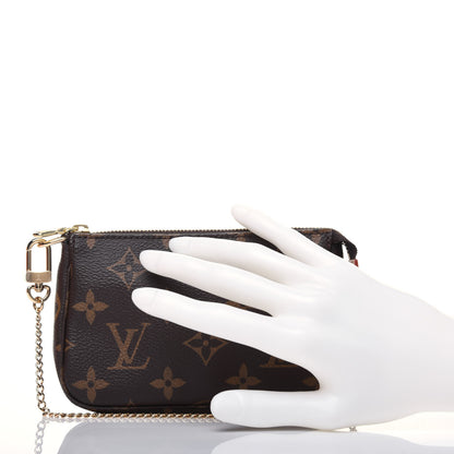 Louis Vuitton Monogram Mini Pochette Accessories 2 of 10