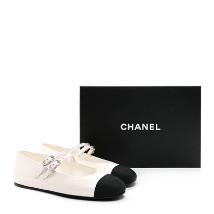 Chanel Lambskin Grosgrain Pearl Mary Jane Flats 37 White Black 9 of 9