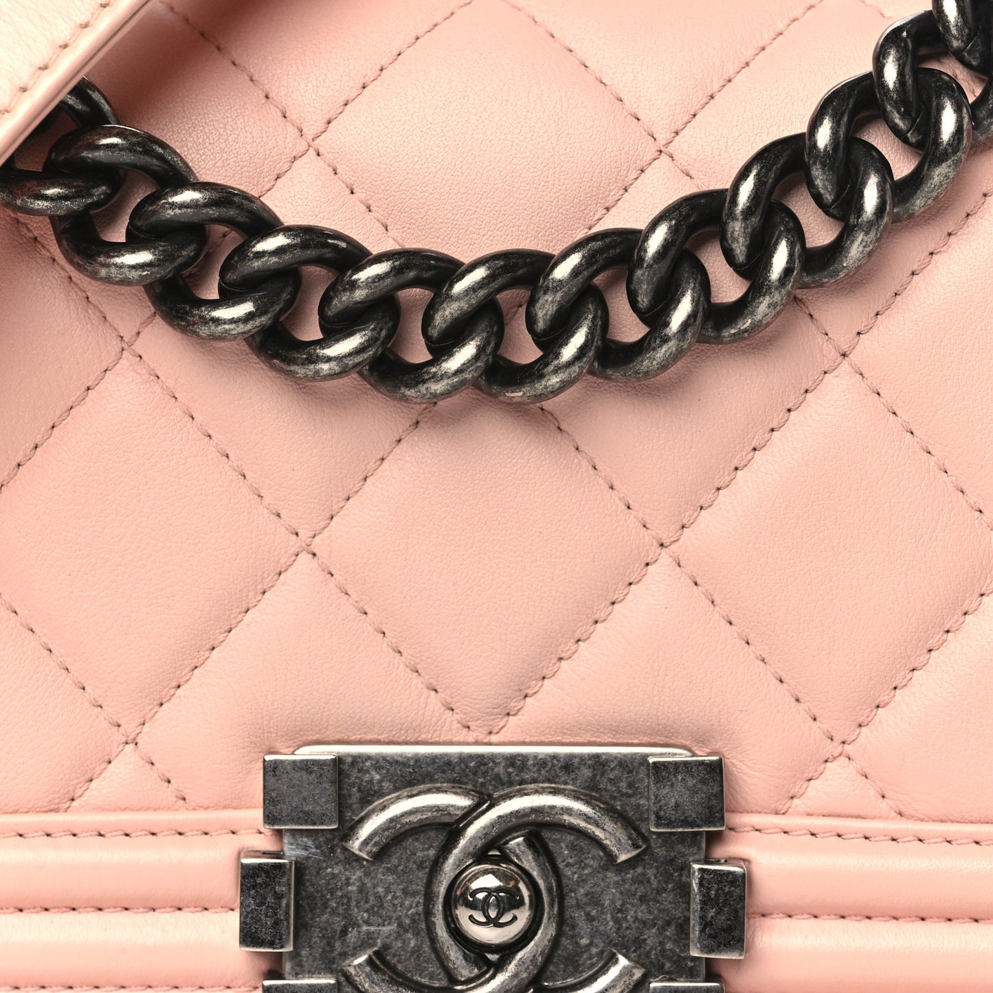 Lambskin Quilted Small Boy Flap Light Pink