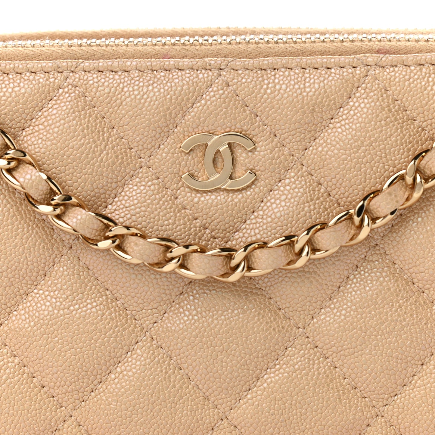 Iridescent Caviar Quilted Small Clutch With Chain Beige