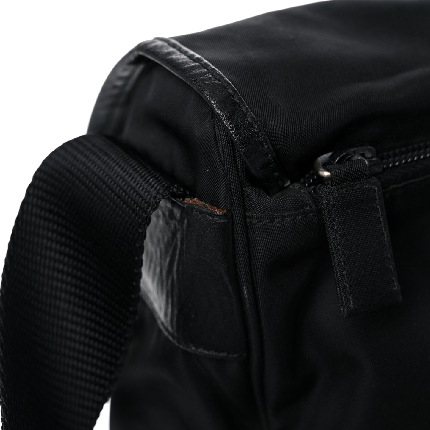 Nylon Vela Sport Messenger Bag Black