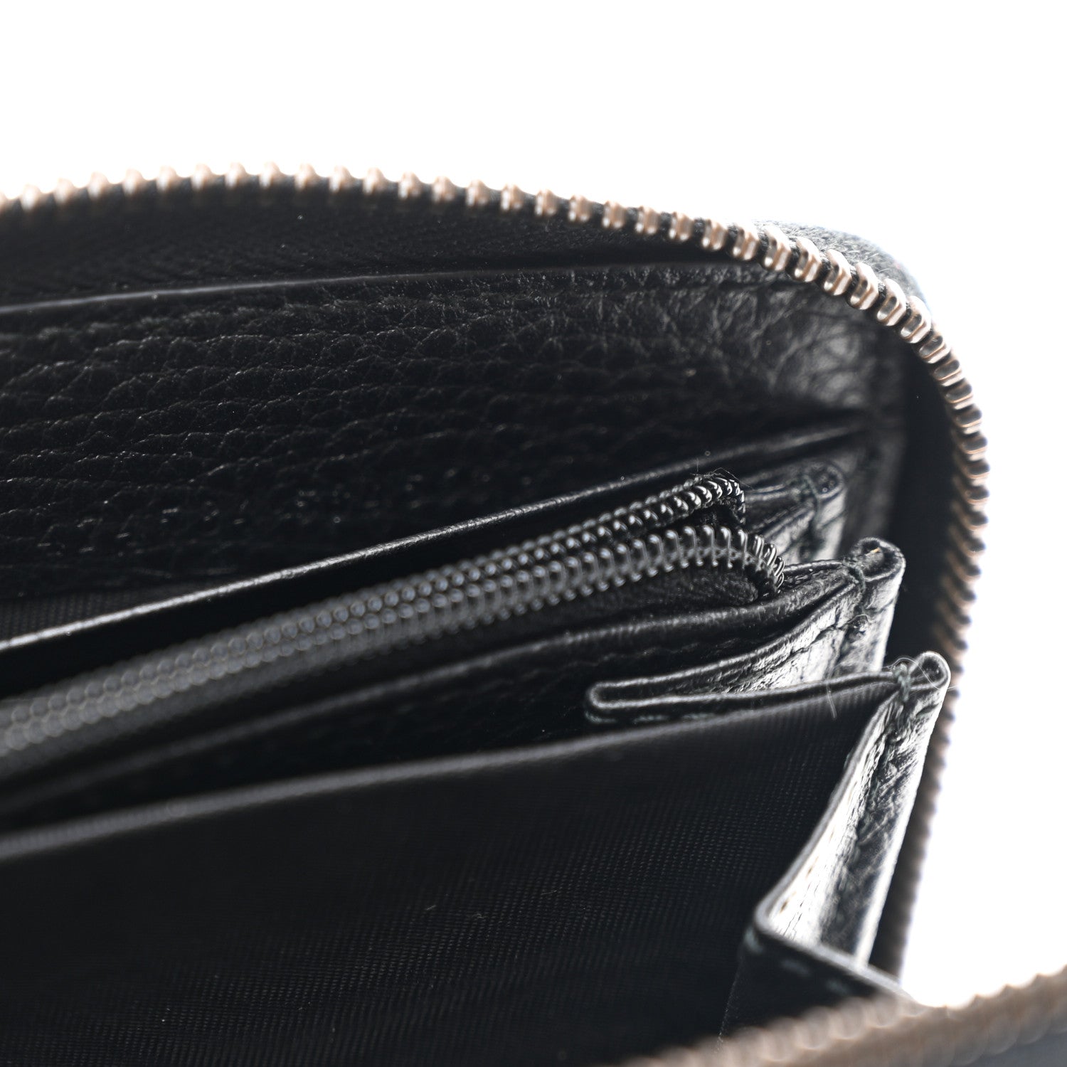 Gucci Pebbled Calfskin Blind For Love Zip Around Wallet Black 9 of 9