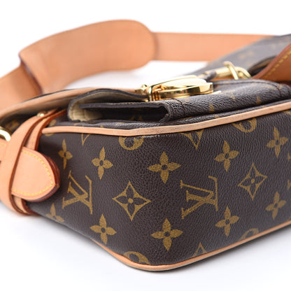 Louis Vuitton Monogram Hudson PM 7 of 15
