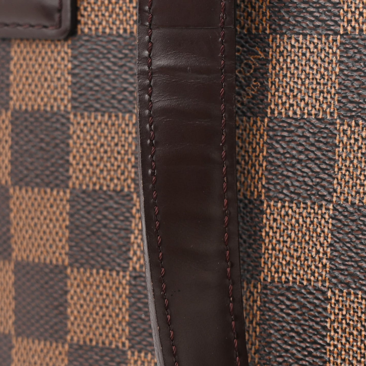Damier Ebene Uzes