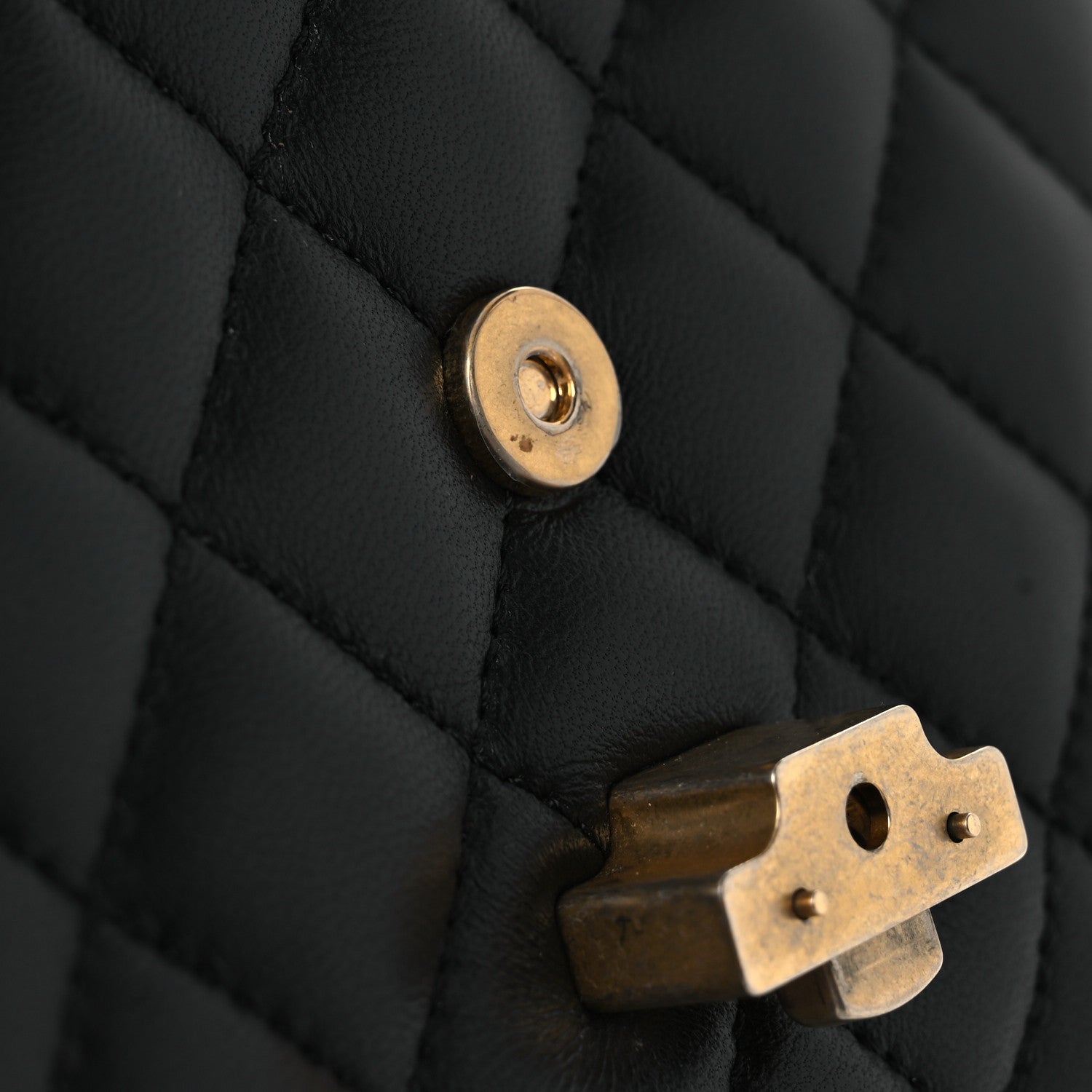 Chanel Lambskin Metallic Quilted Small CC Chic Double Flap Black Gold 13 of 13