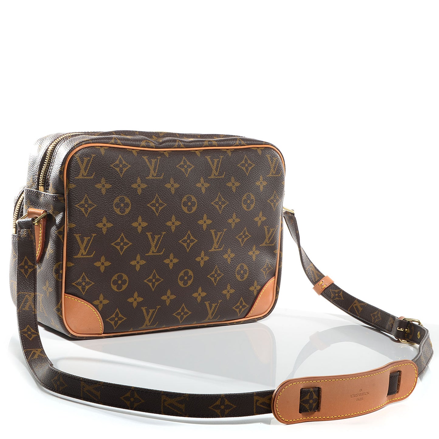 Monogram Nil 28