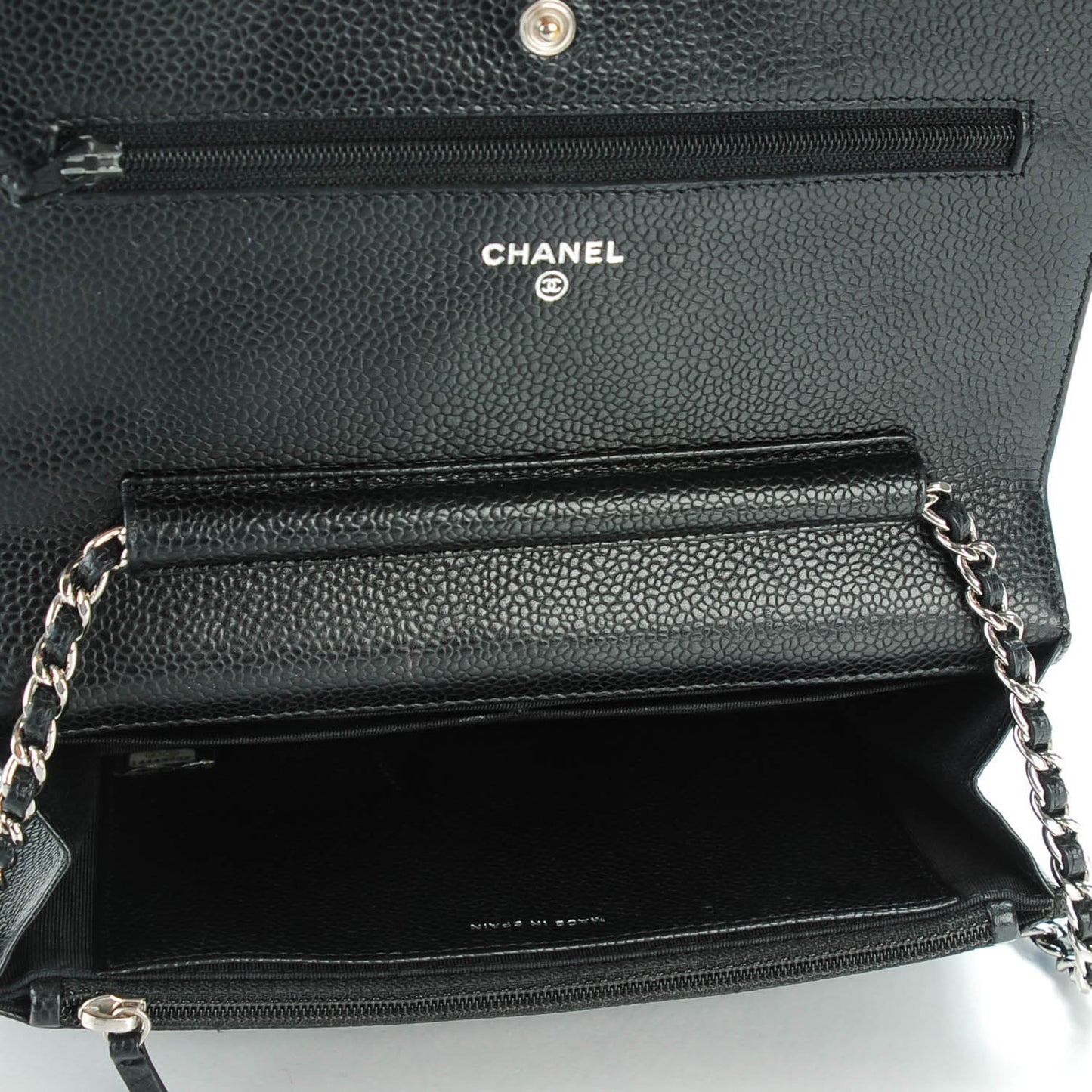 Caviar Quilted Wallet On Chain WOC Black
