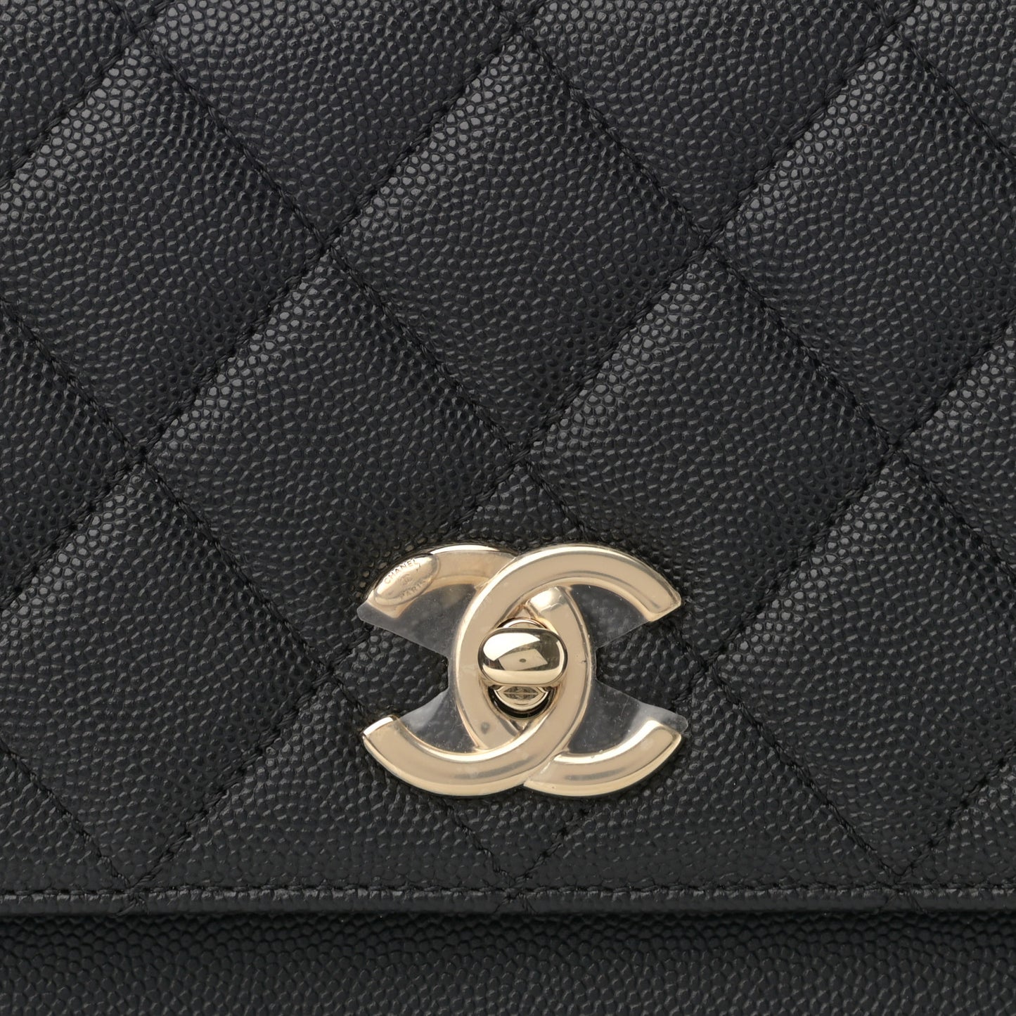 Caviar Quilted Medium Business Affinity Flap Black