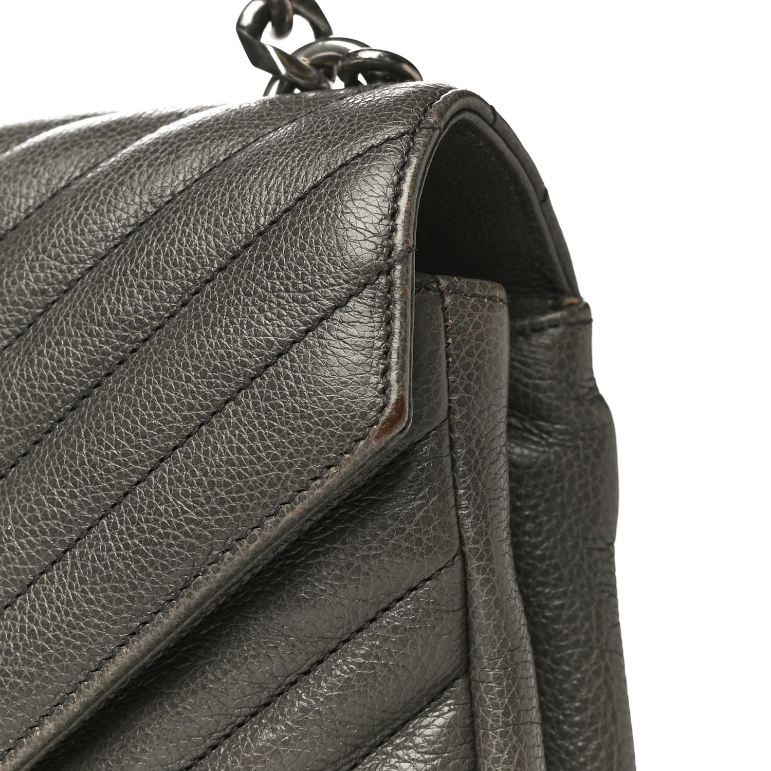Saint Laurent Grained Calfskin Matelasse Chevron Monogram Medium College Bag Grey 16 of 18