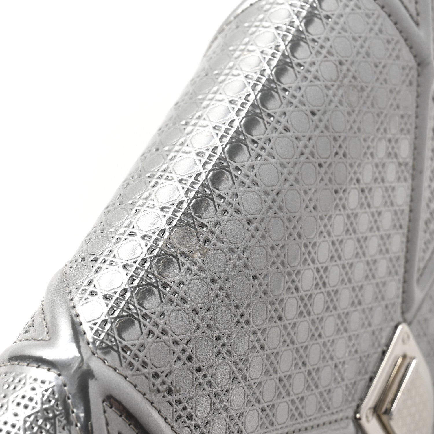 Christian Dior Metallic Patent Micro-Cannage Diorama Wallet on Chain Pouch Silver 15 of 15