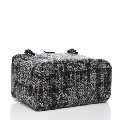 Chanel Tweed Paris NY Framed Box Shoulder Bag Navy Grey Silver 4 of 9
